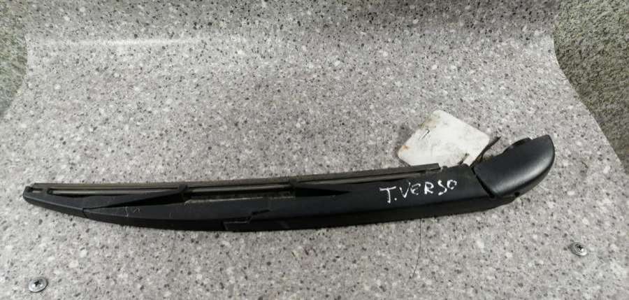 Щеткодержатель задний к Toyota Verso 2011