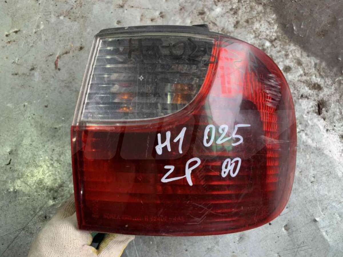 Фонарь задний правый к Hyundai Grand Starex 2000