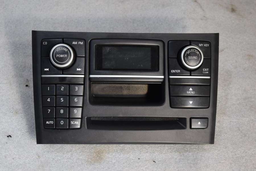 Магнитола к Volvo XC90 2009