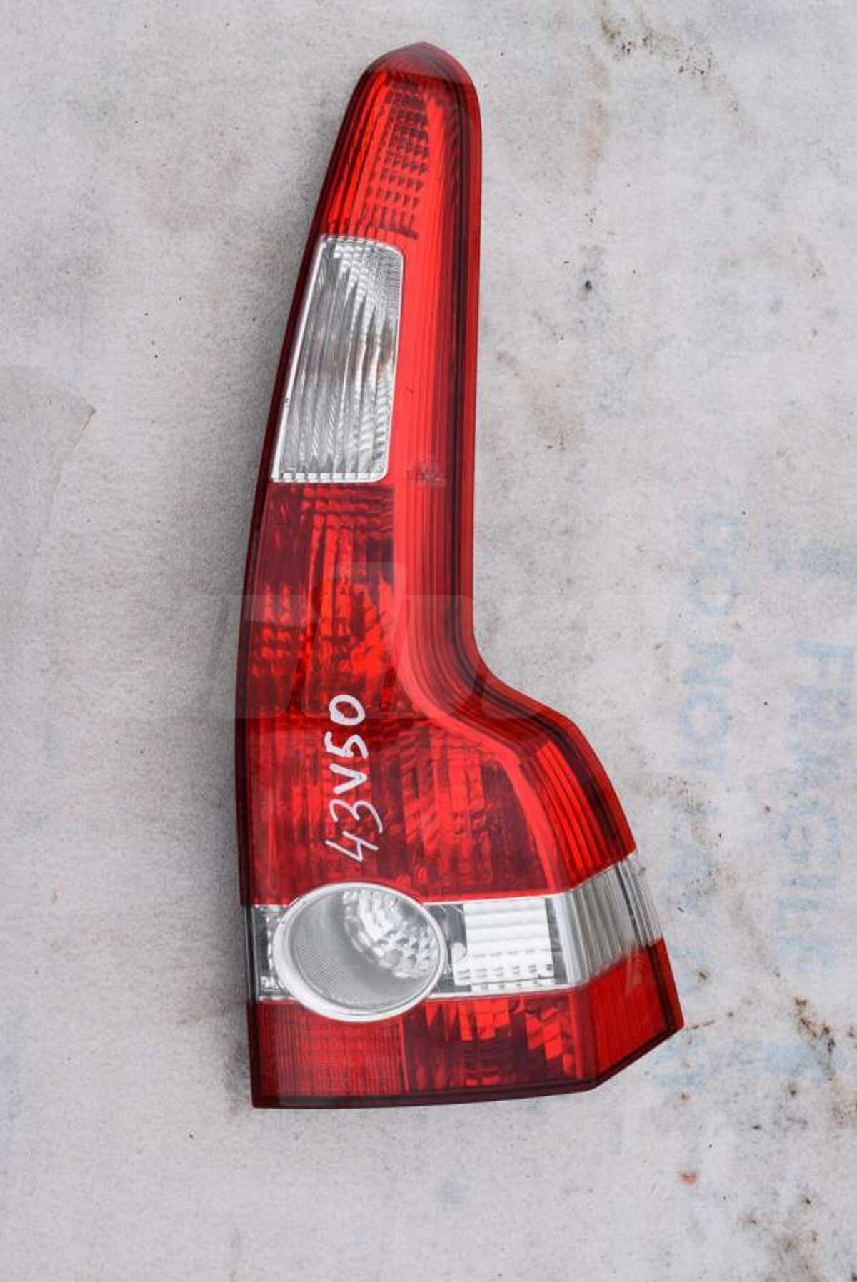 Фонарь задний правый к Volvo V50 2006