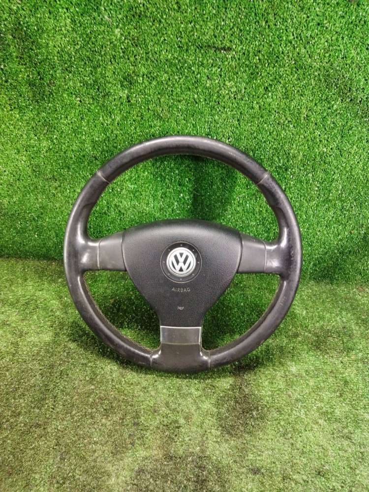 Руль к Volkswagen Golf 2009