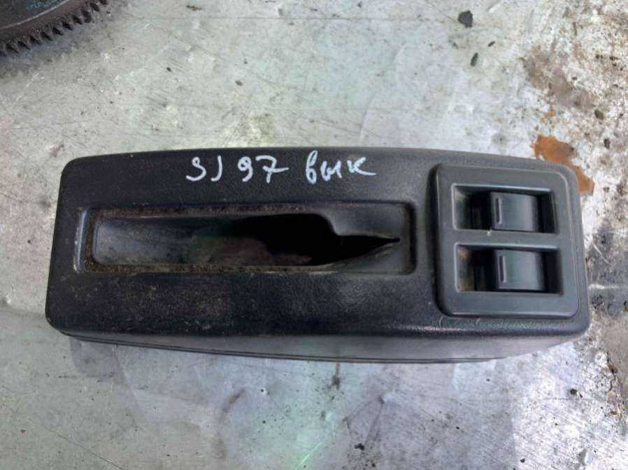 Блок управления стеклоподъемниками  к Subaru Justy 1997