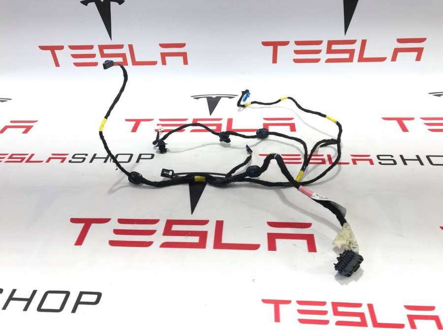 Проводка двери к Tesla Model S 2021