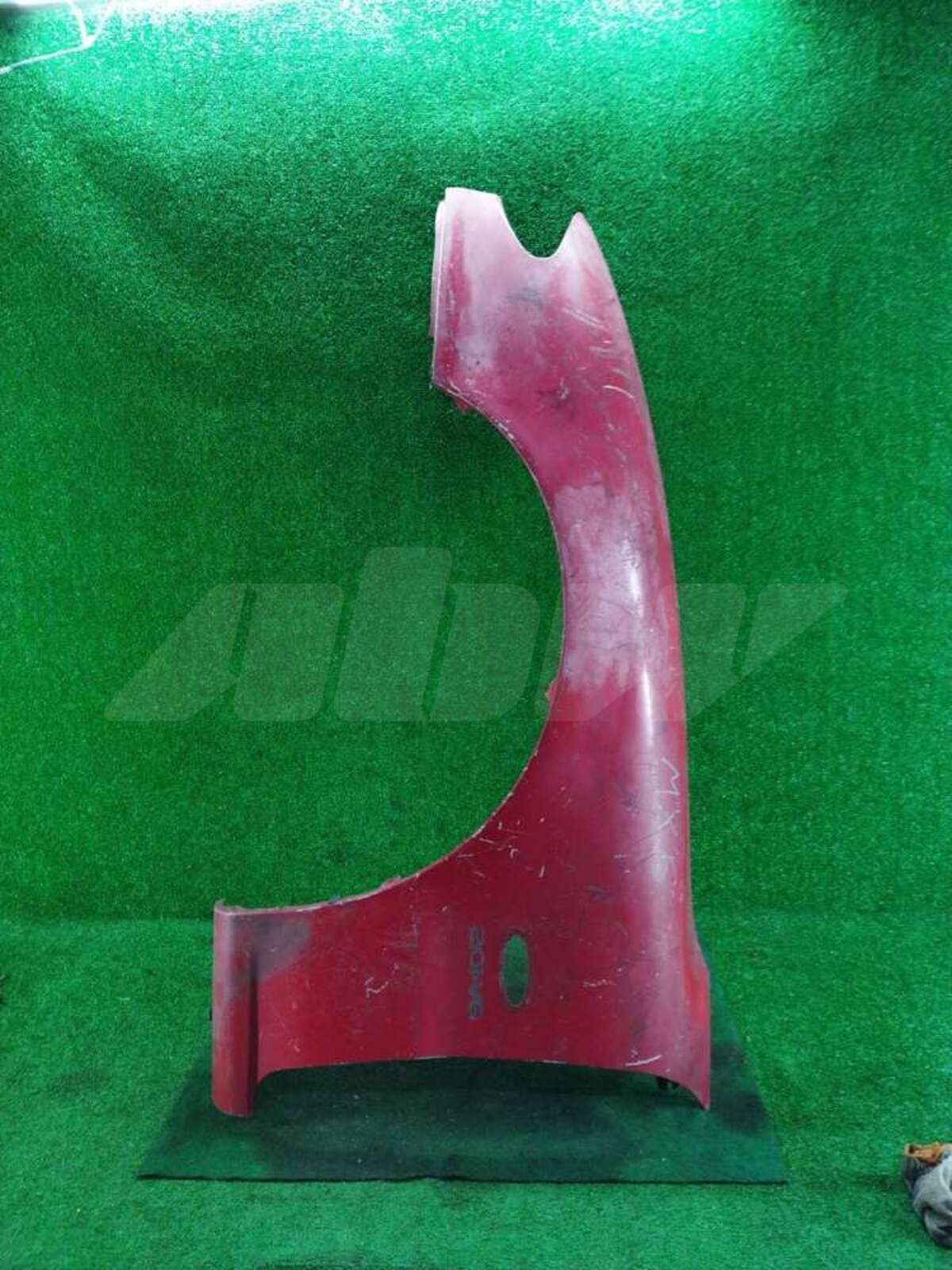 Крыло переднее левое к Mazda MX-6 1995