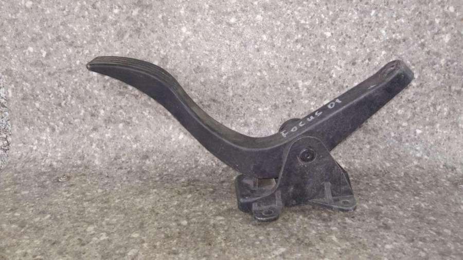 Педаль к Ford Focus 2001