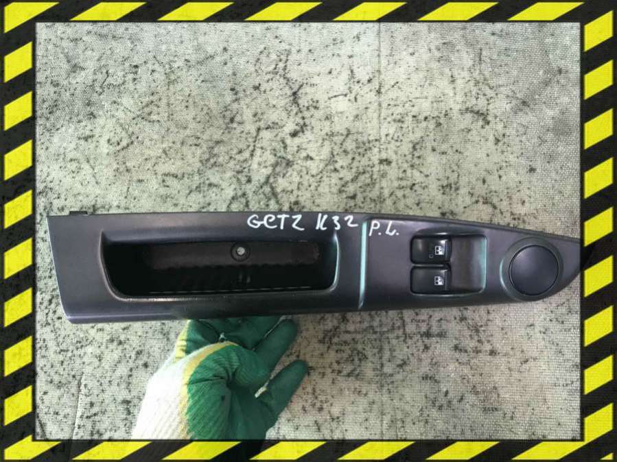 Блок управления стеклоподъемниками  к Hyundai Getz 2004