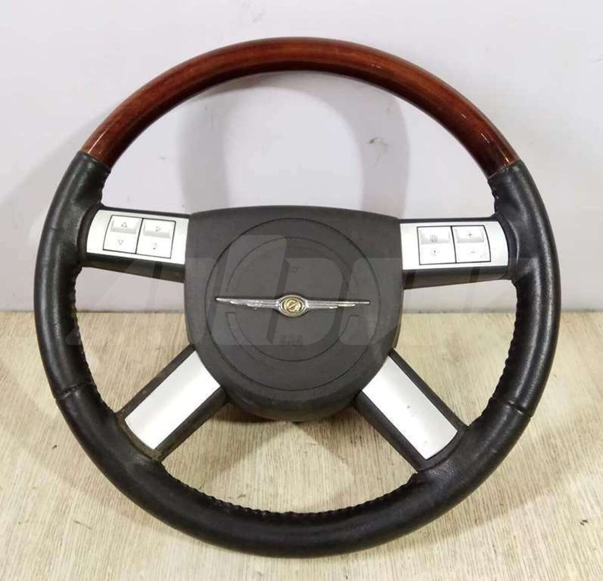 Подушка безопасности водителя к Chrysler Crossfire 2005