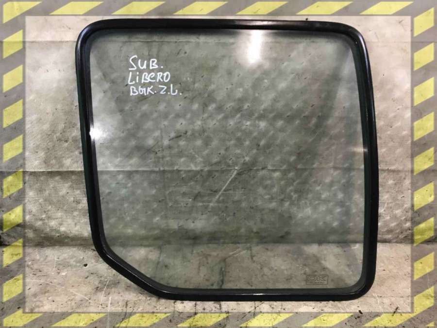 Стекло кузовное боковое левое  к Subaru Libero 1997
