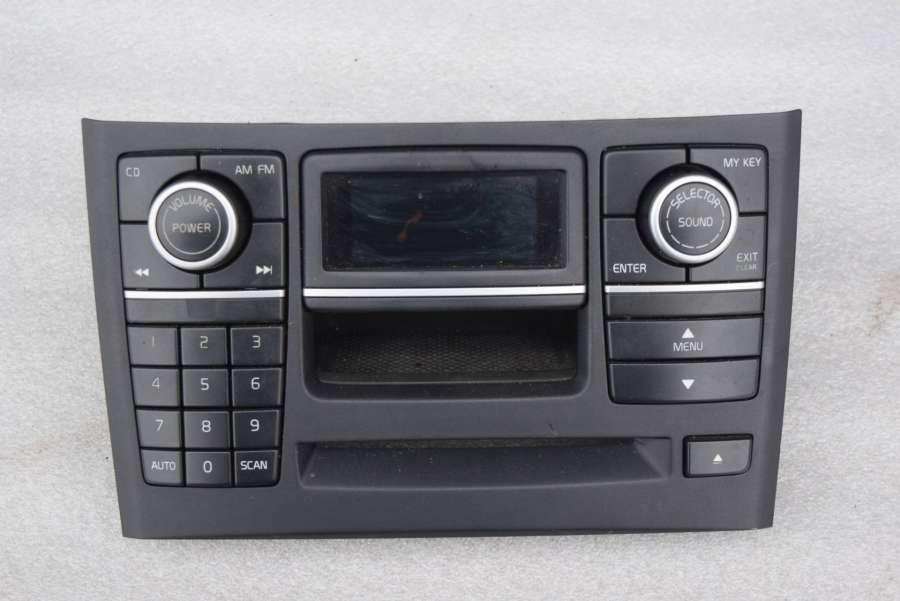 Магнитола к Volvo XC90 2011