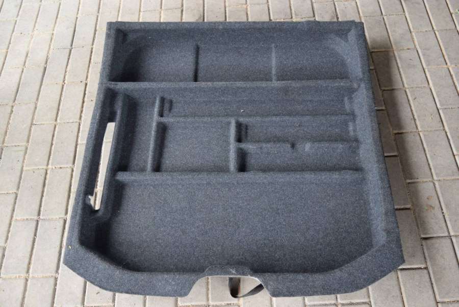 Пол багажника к Volvo V70 2008