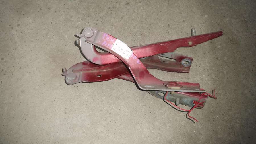 Петля капота к Peugeot 307 2003