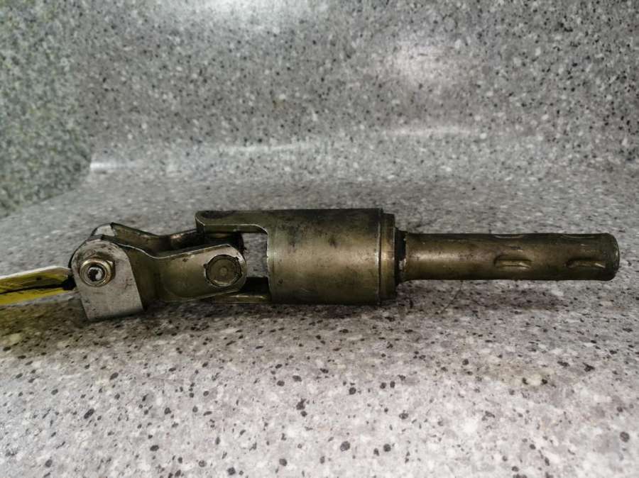 Рулевой карданчик к Renault Laguna 1997
