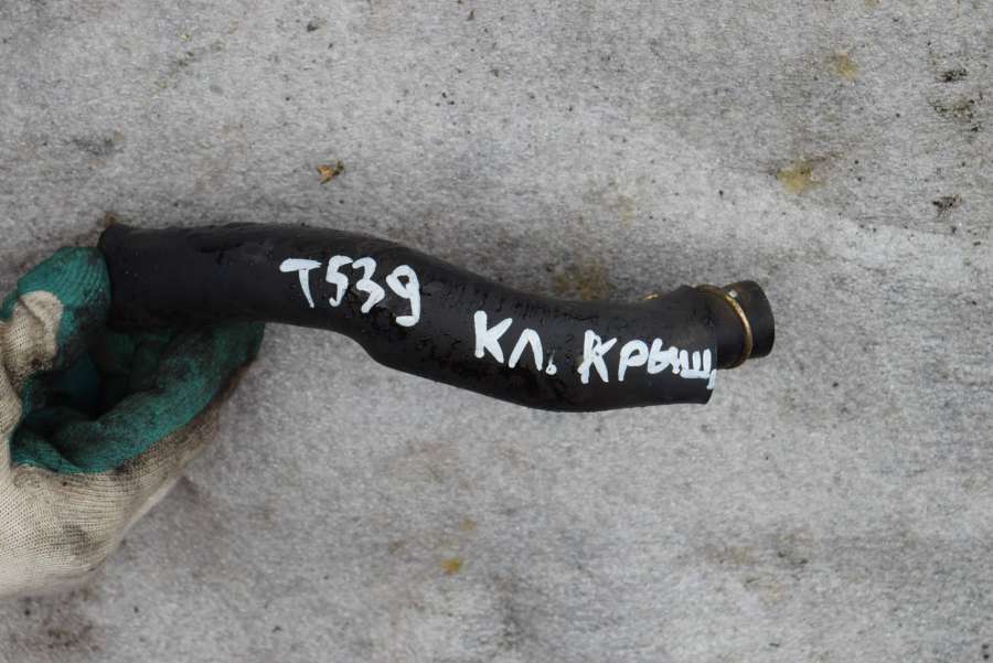 Патрубок вентиляции картера к Toyota Yaris 2003