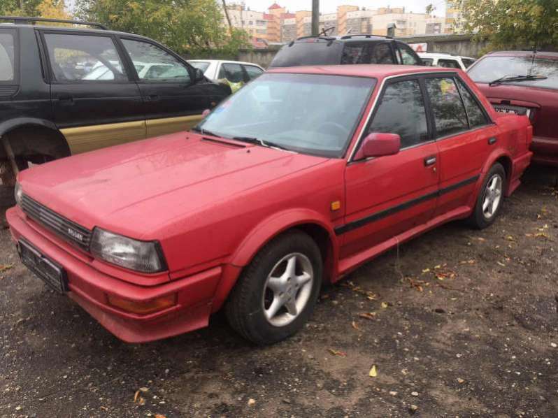 Молдинг (накладка) к Nissan Bluebird 1989