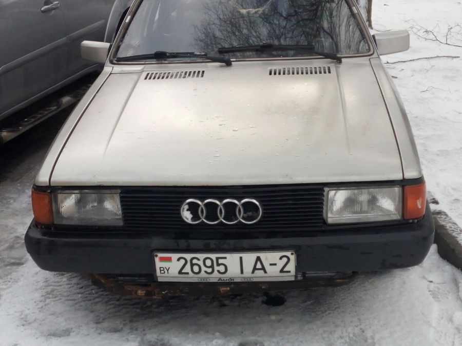 Audi 90 I (B2), 1986
