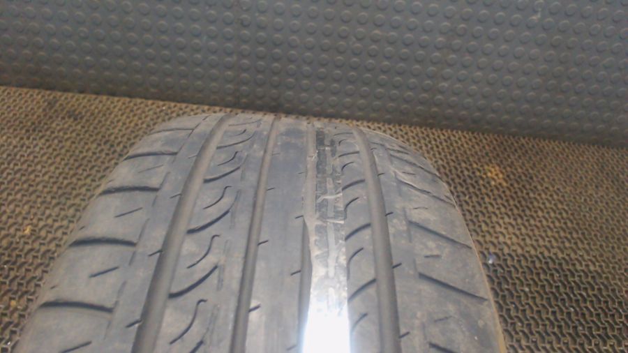 Centara Vanti Touring 195/60r15. Резина центара 709. Резина центара 709 Ляпучка.