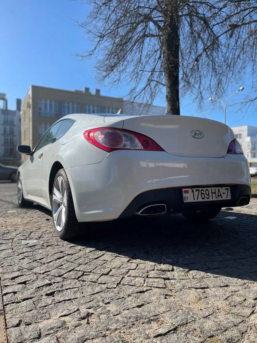Hyundai Genesis Coupe I, 2011