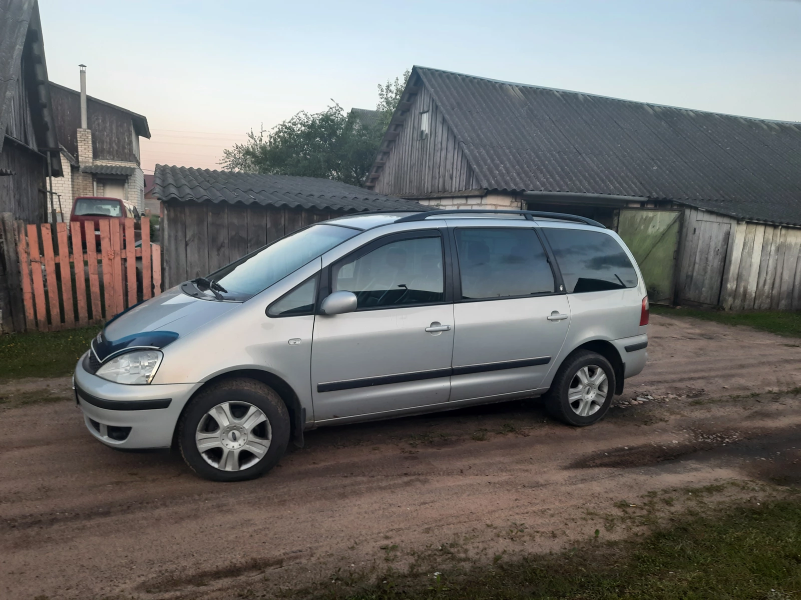 Ford Galaxy I Рестайлинг, 2001