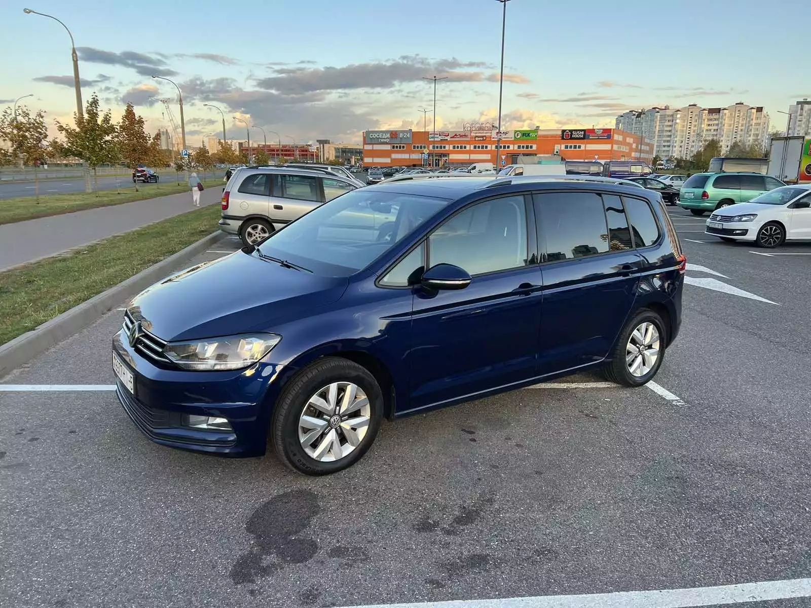 Volkswagen Touran 2017,