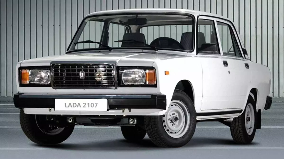 Lada 2107 остается народным автомобилем в России