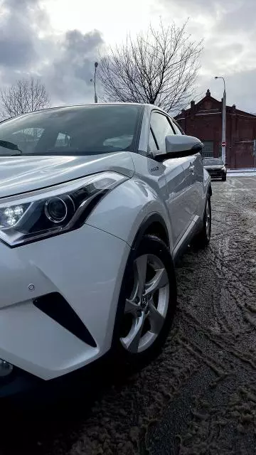Toyota C-HR I, 2018