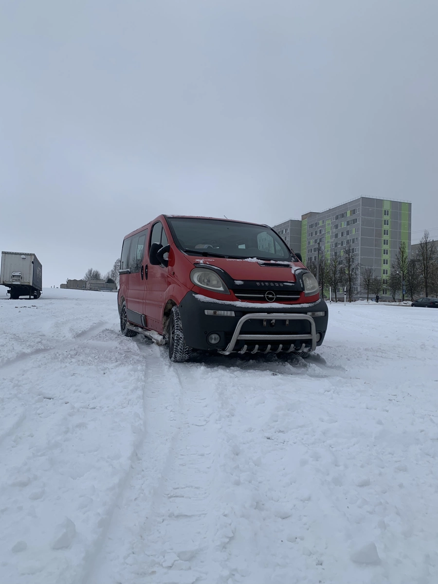 Opel Vivaro A, 2002
