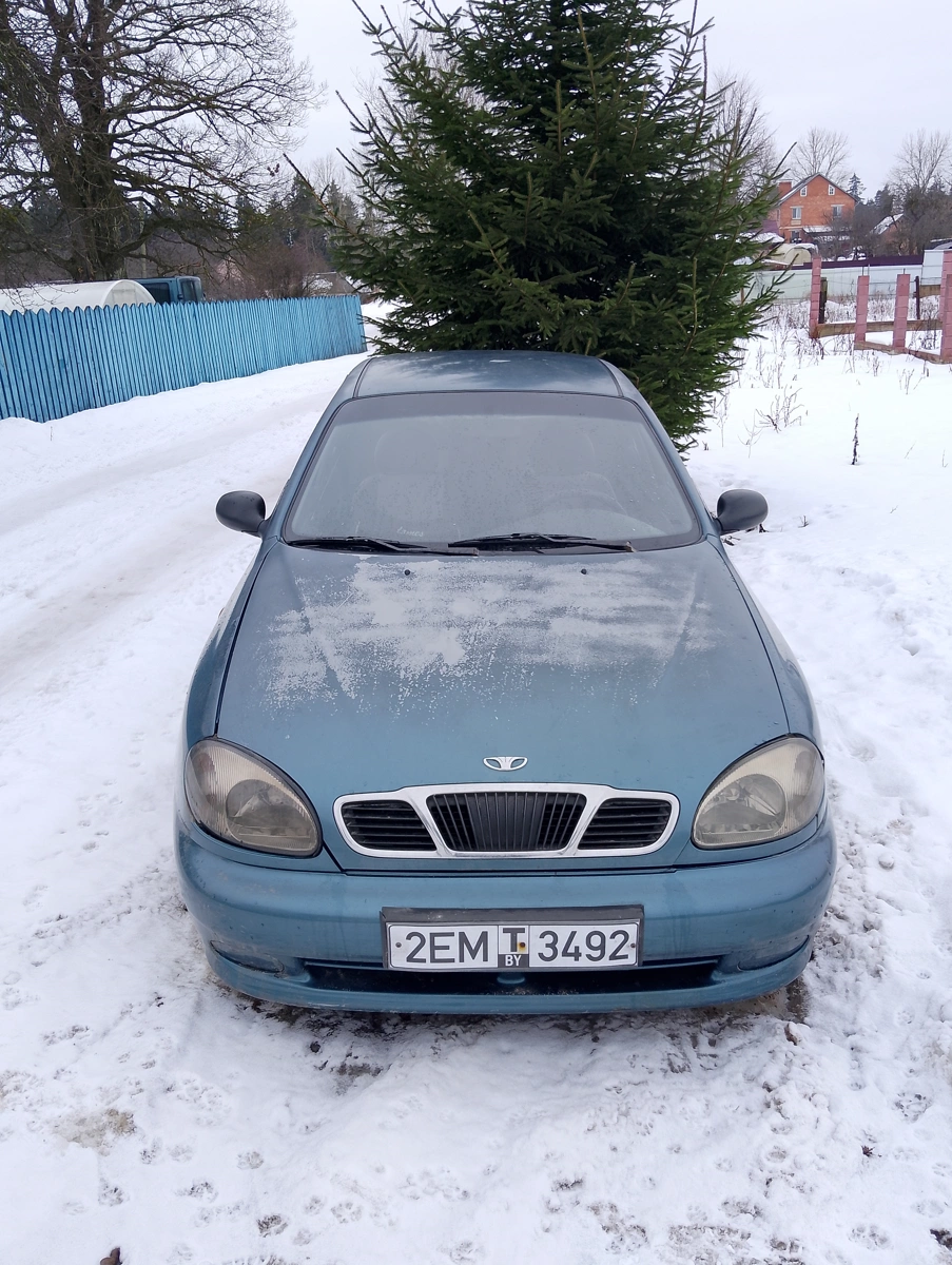 Daewoo Lanos I, 1998