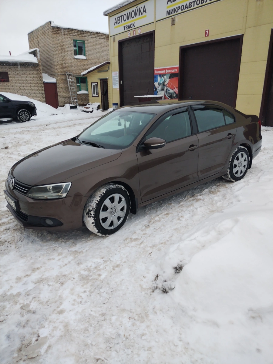 Volkswagen Jetta SportWagen, 2013