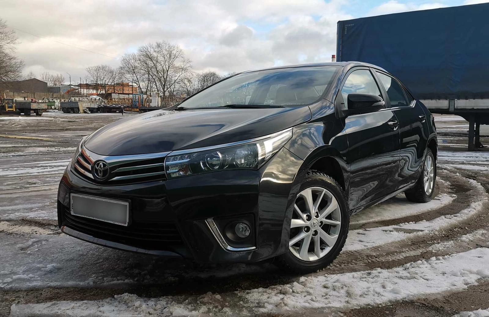 Toyota Corolla XI (E160, E170, E180) Рестайлинг 1, 2015
