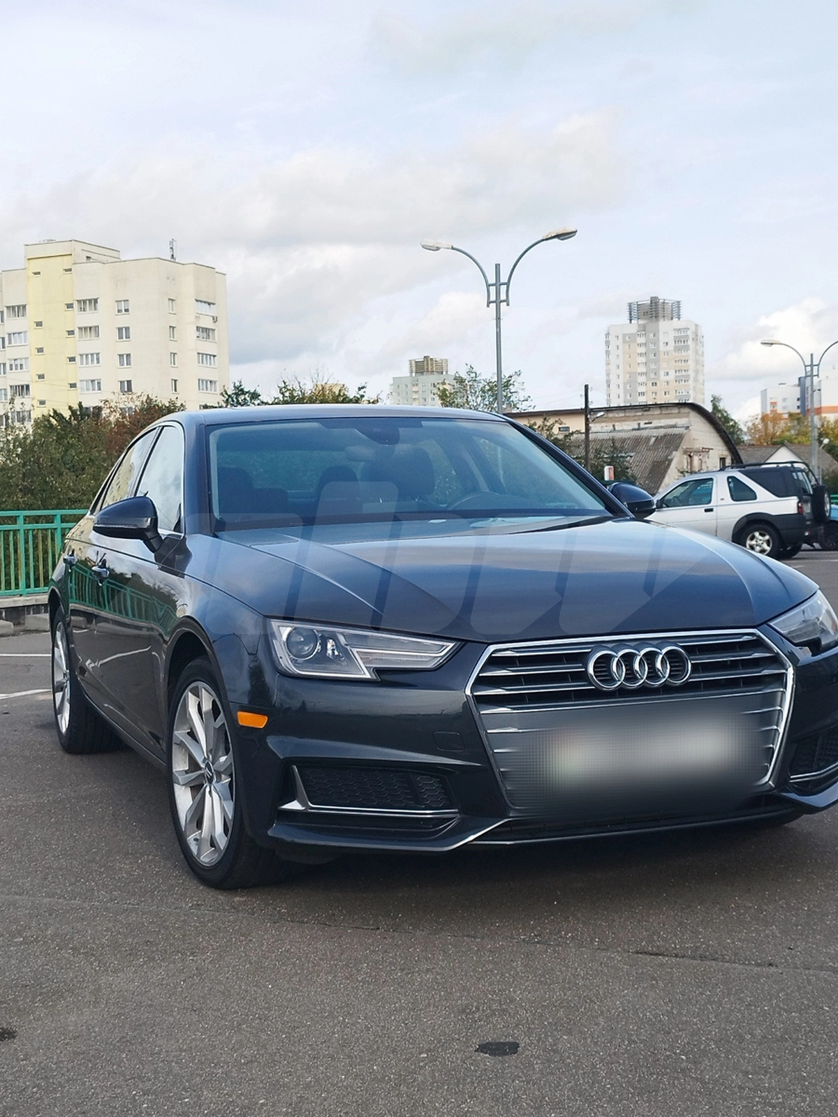 Audi A4 2019,