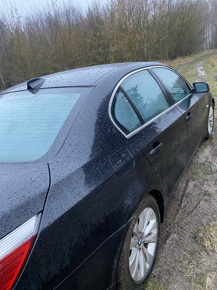 BMW 5 series V (E60/E61), 2005