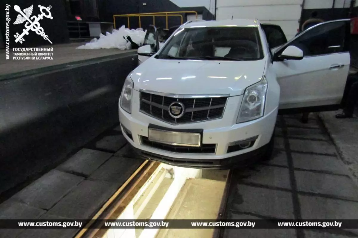 За провоз контрабанды в Беларуси конфисковали Cadillac