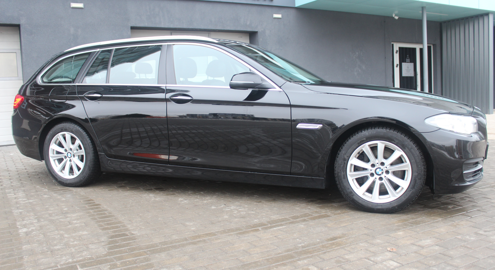 BMW 5 series VI (F10/F11/F07) Рестайлинг, 2015
