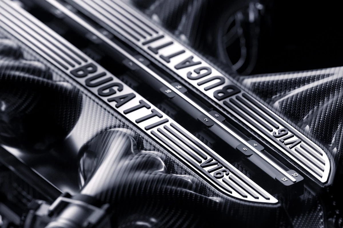 Новый гиперкар Bugatti получит двигатель V16