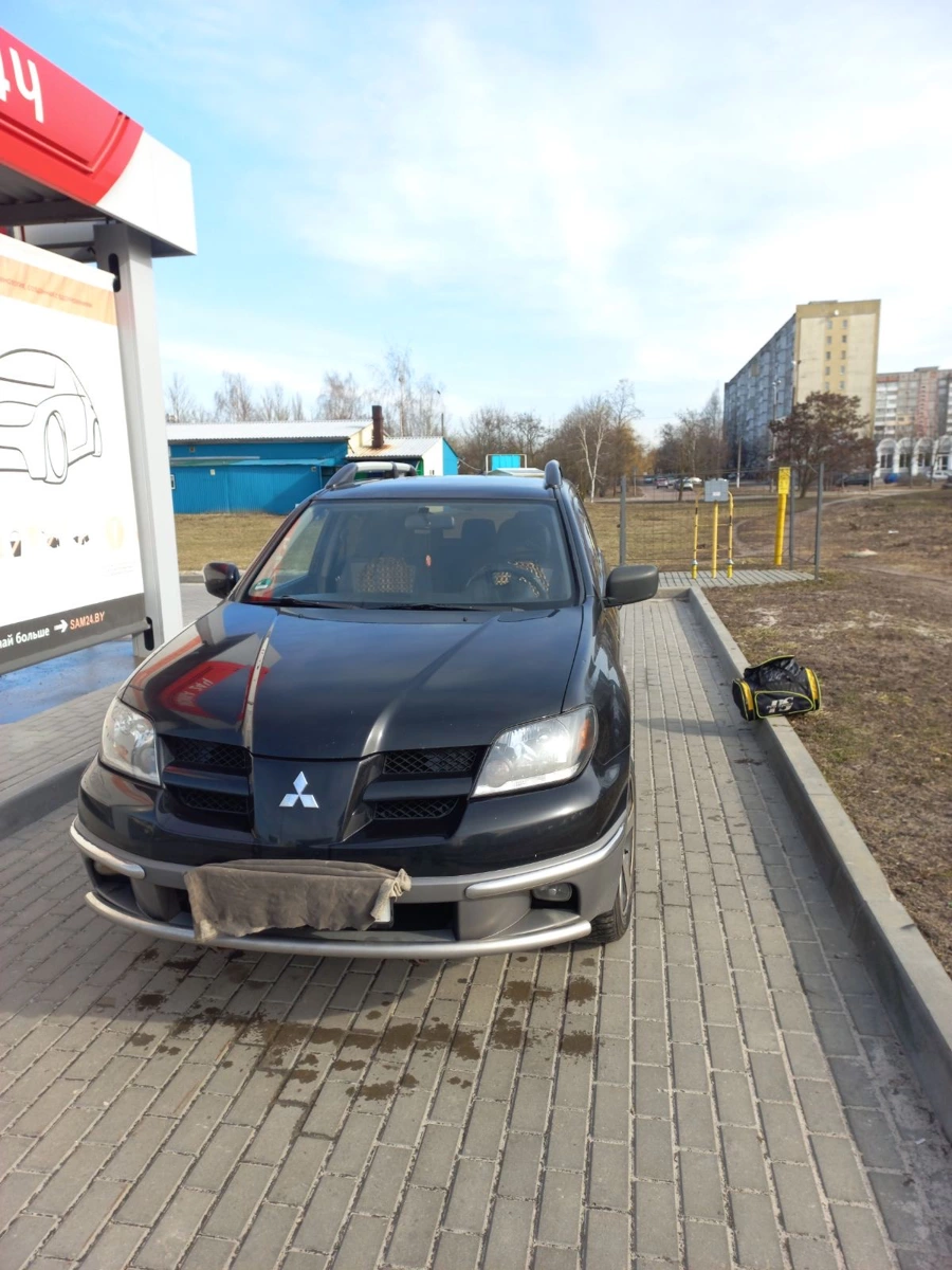 Mitsubishi Outlander I, 2003