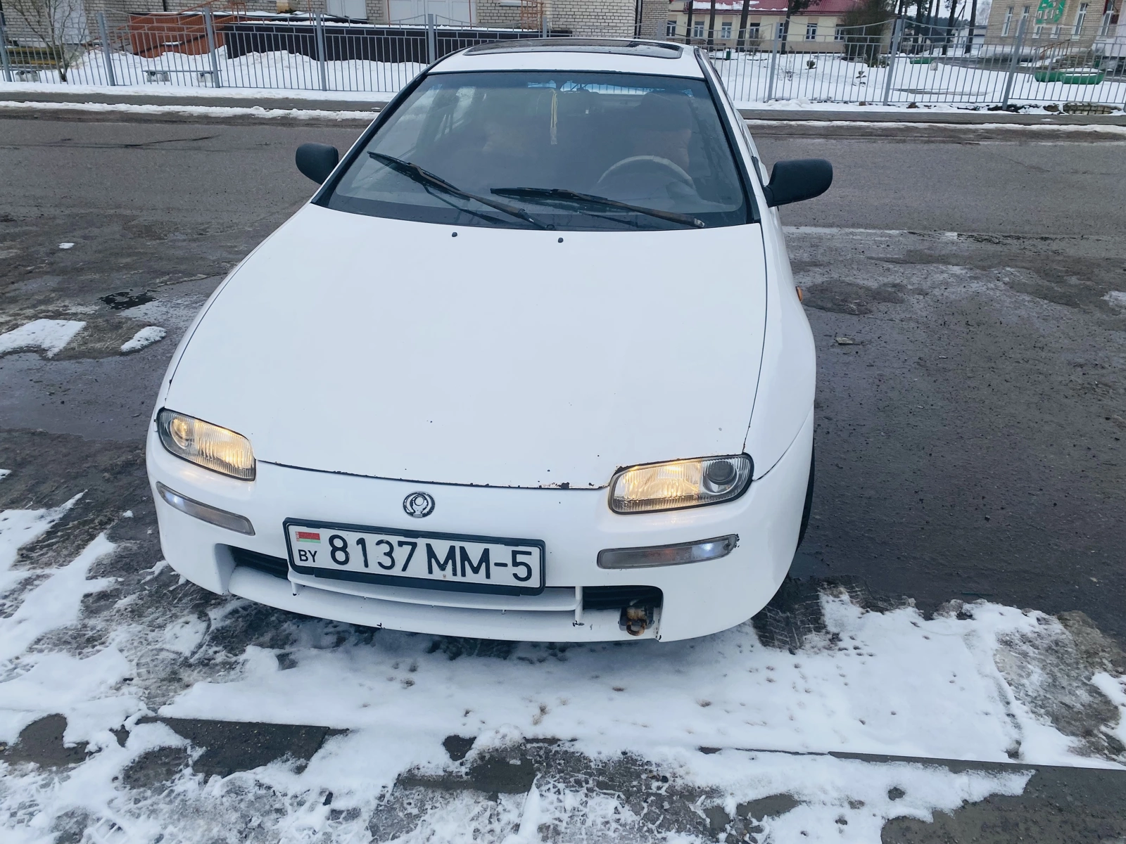 Mazda 323 V (BA), 1994