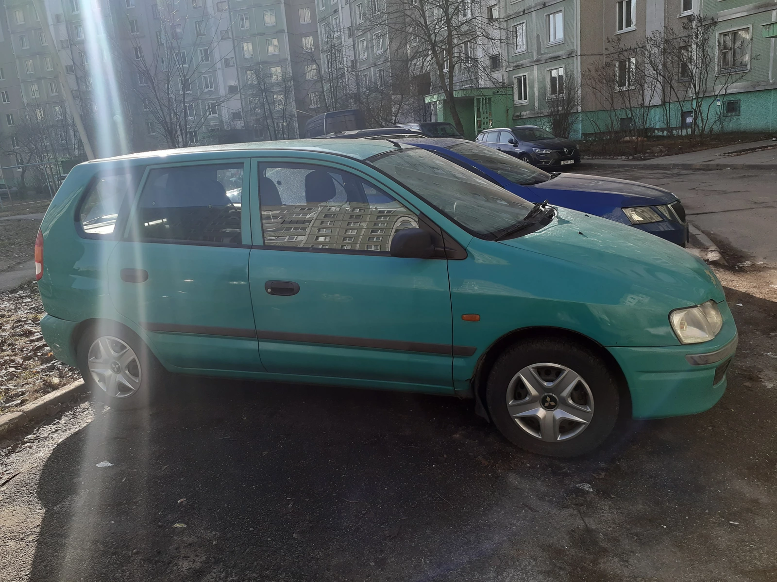 Mitsubishi Space Star I, 1999