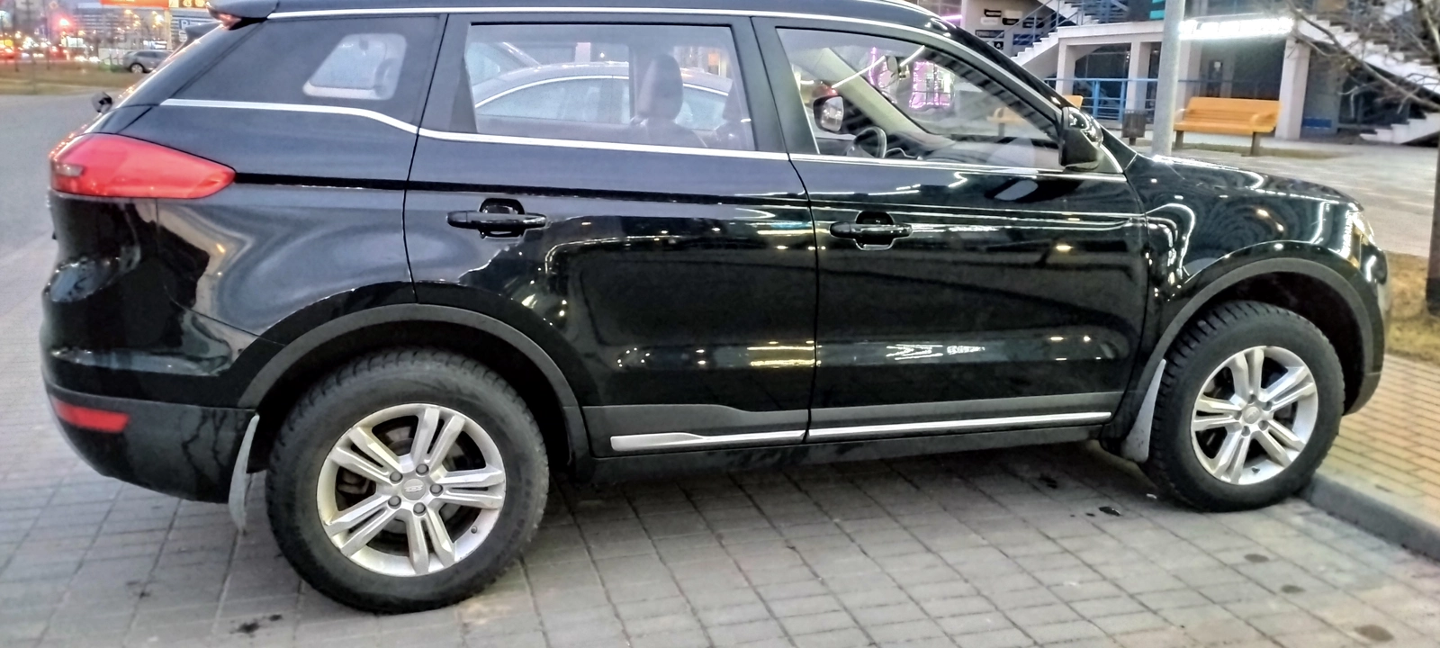 Geely Atlas I, 2018