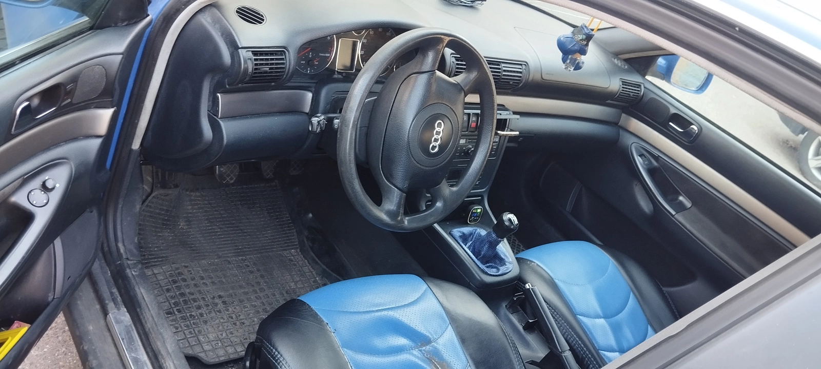 Audi A4 I (B5), 1997