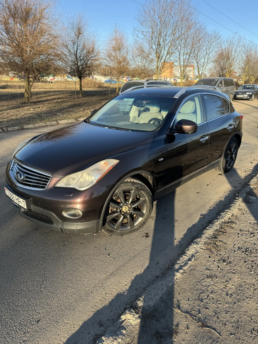 Infiniti EX 2008,