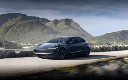 Кимбал Маск: электромобили Tesla похожи на «iPhone на колесах»