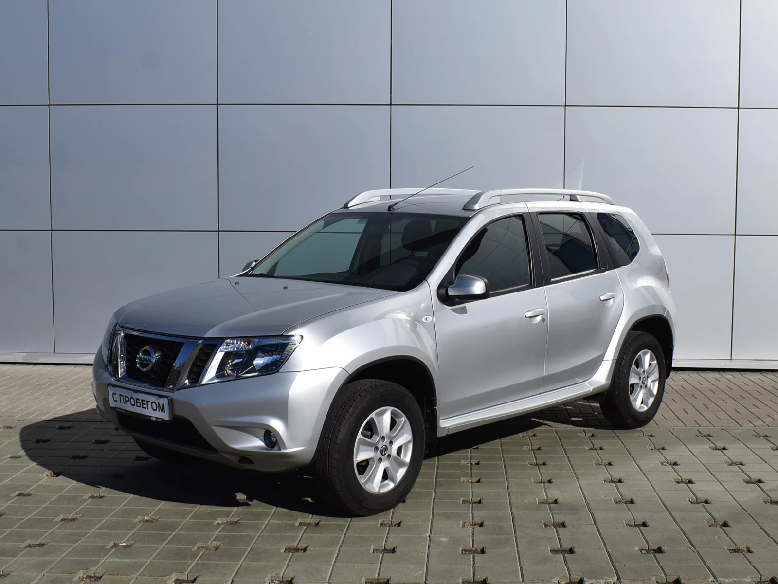 2021г. Nissan Terrano III (D10) 1.6л. купить с пробегом в г.Минск - 13175076