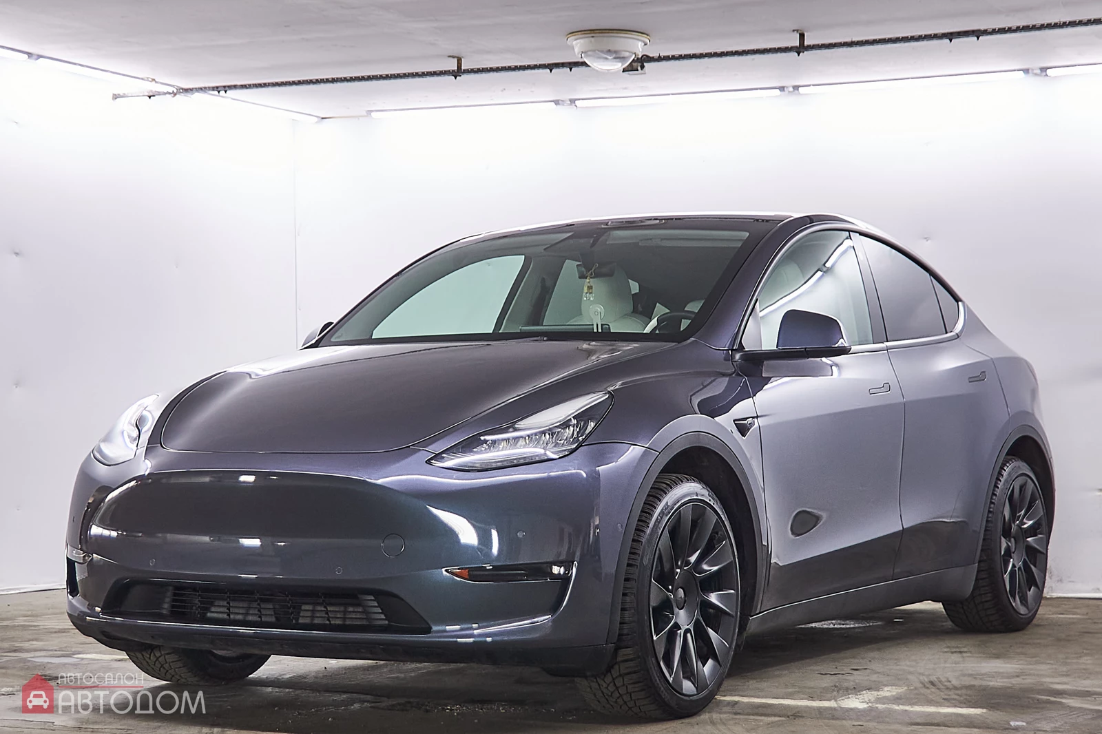 Tesla Model y I, 2022