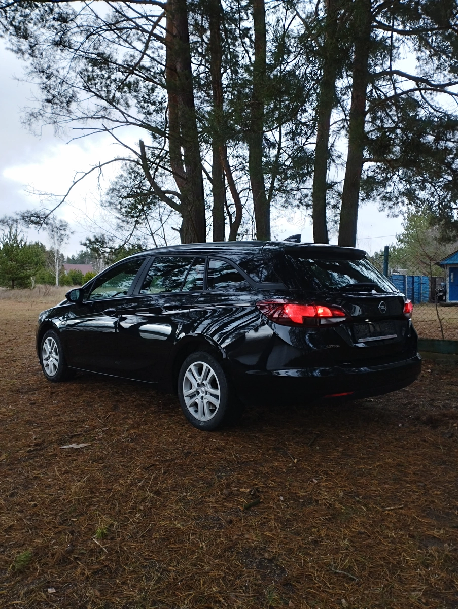 Opel Astra K, 2017