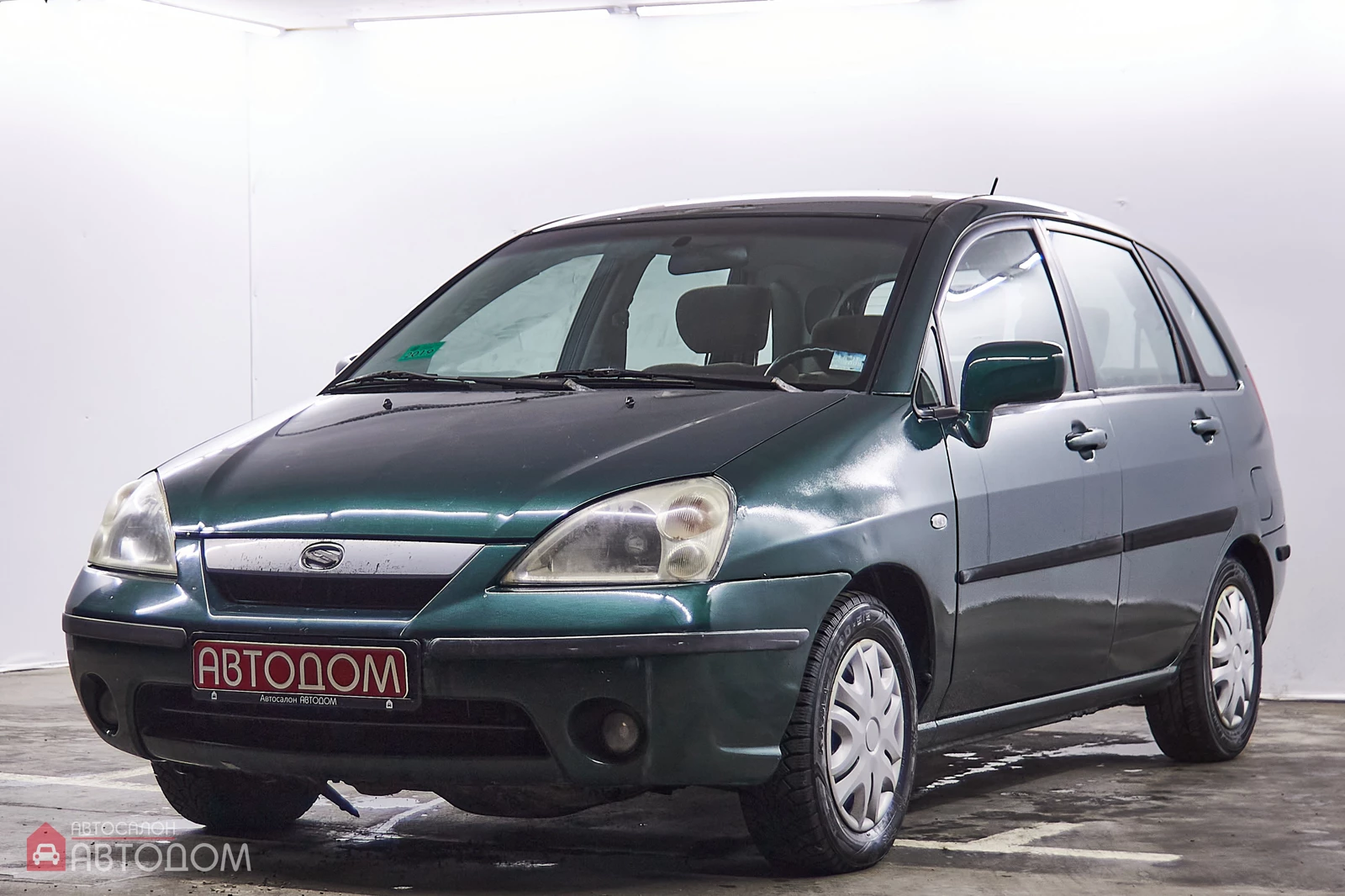 Suzuki Liana I, 2001