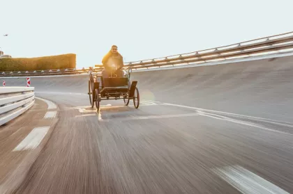 Benz Motor-Velociped возродили к 130-летию первого серийного автомобиля