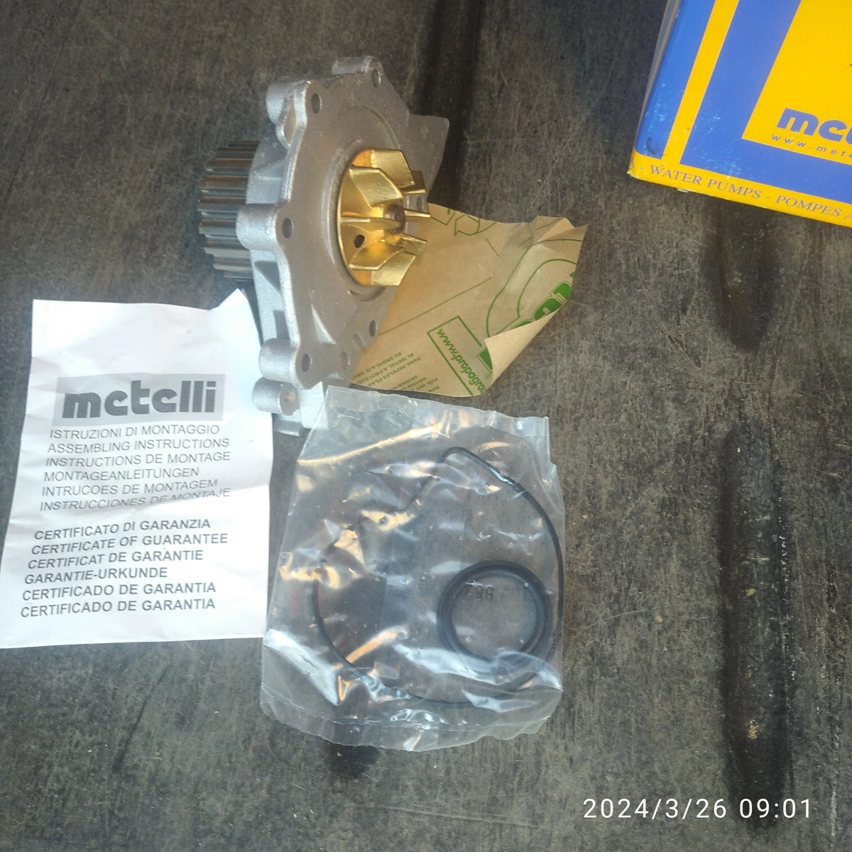 Помпа к Citroen Xsara Picasso 2000