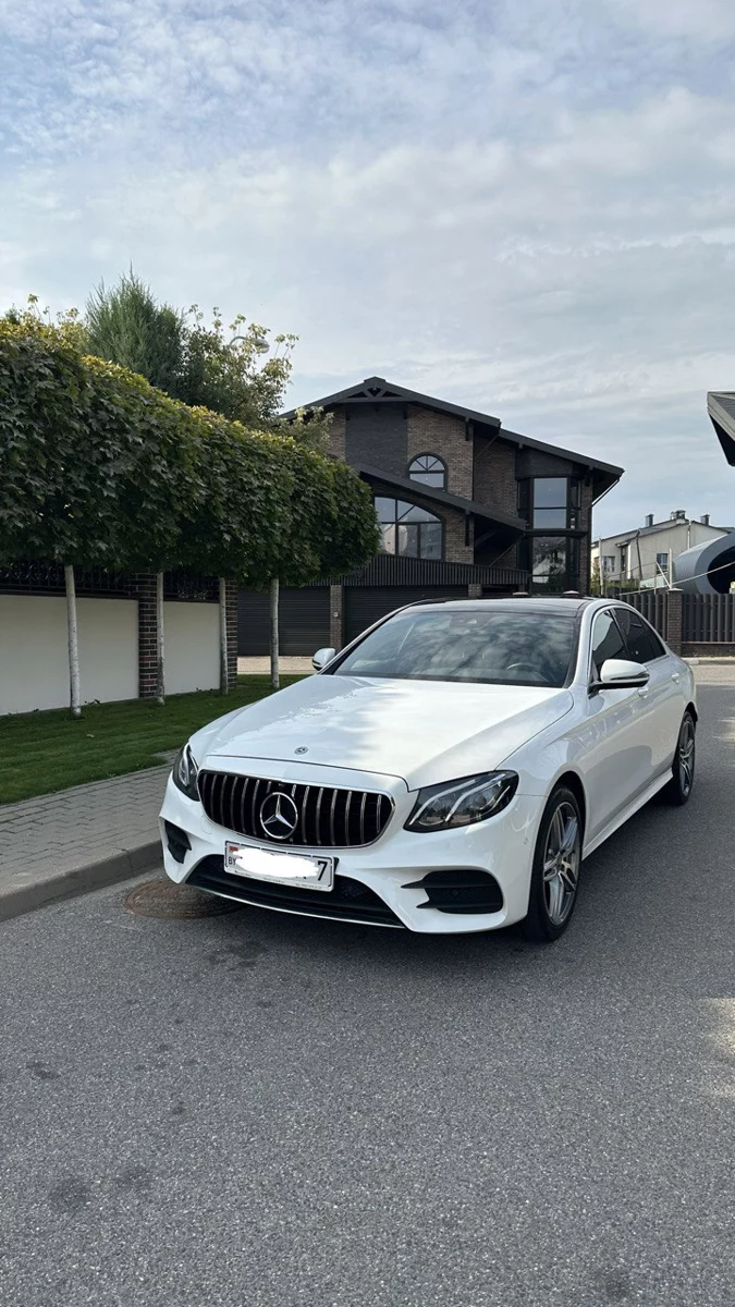 Mercedes-Benz E-klasse V (W213, S213, C238), 2017