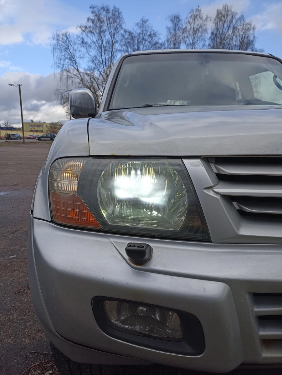 Mitsubishi Pajero III, 2002
