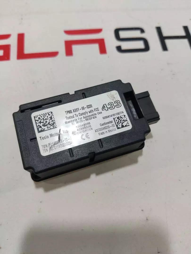 Датчик давления в шине к Tesla Model 3 2019